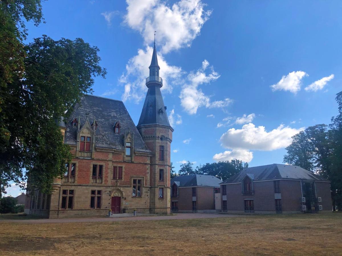 Chateau De Petit Bois Cosne-d'Allier Εξωτερικό φωτογραφία